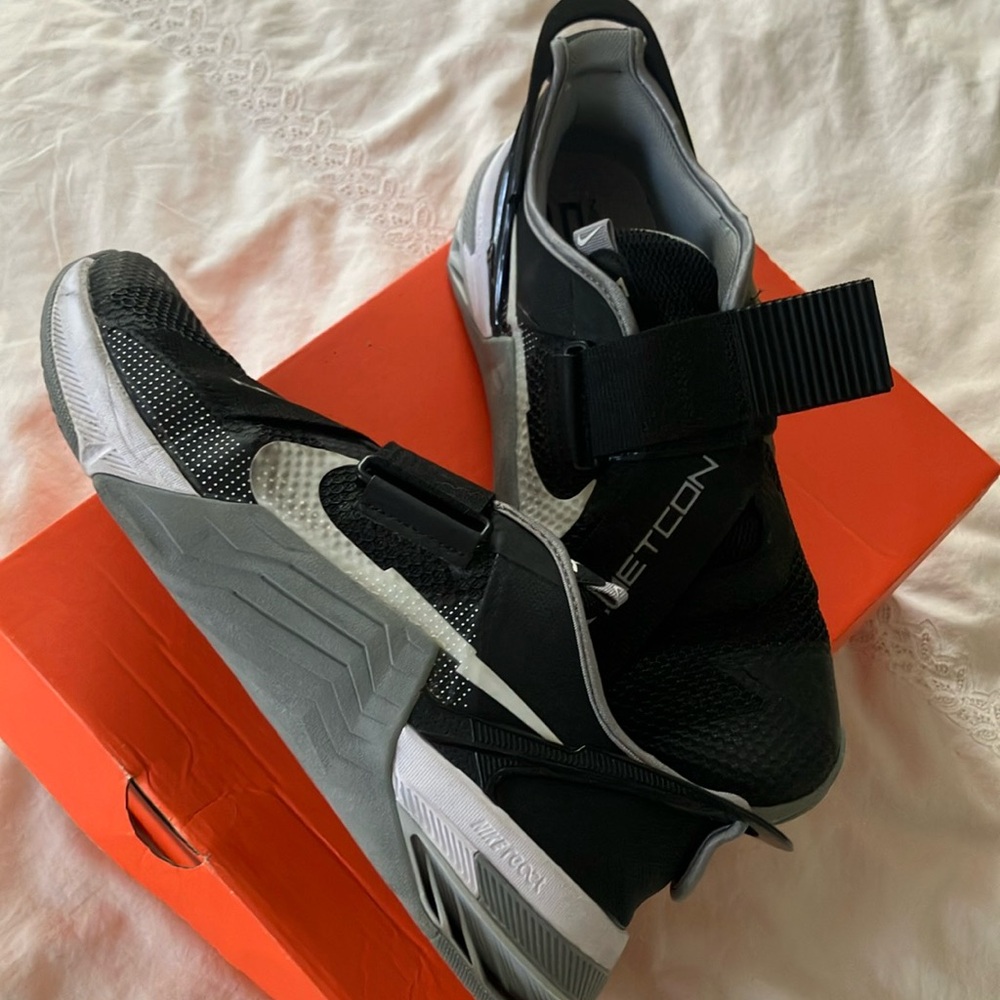 Nike Metcon 7 Flyease